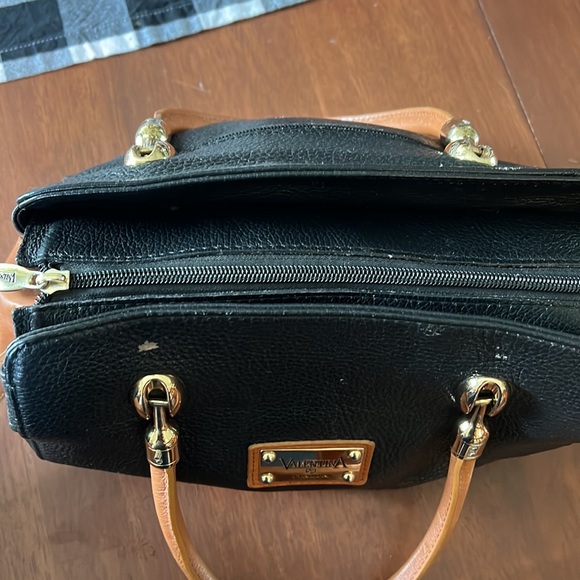 Valentina Black and Tan Shoulder Bag - Picture 4 of 13